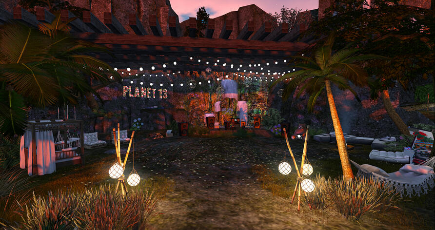 PLANET 13 Sunrise Beach Stage